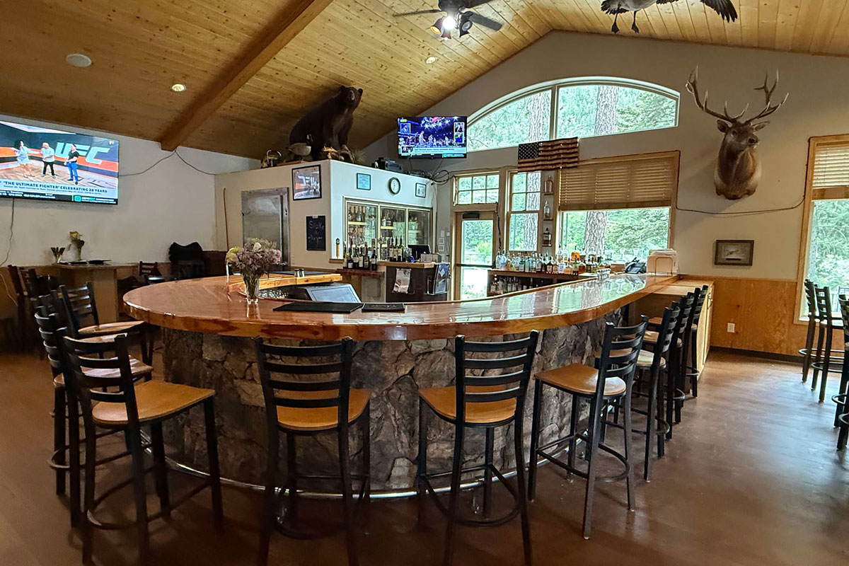 Horseshoe-Bar Horseshoe Bar - River Edge Resort &Amp; Steakhouse