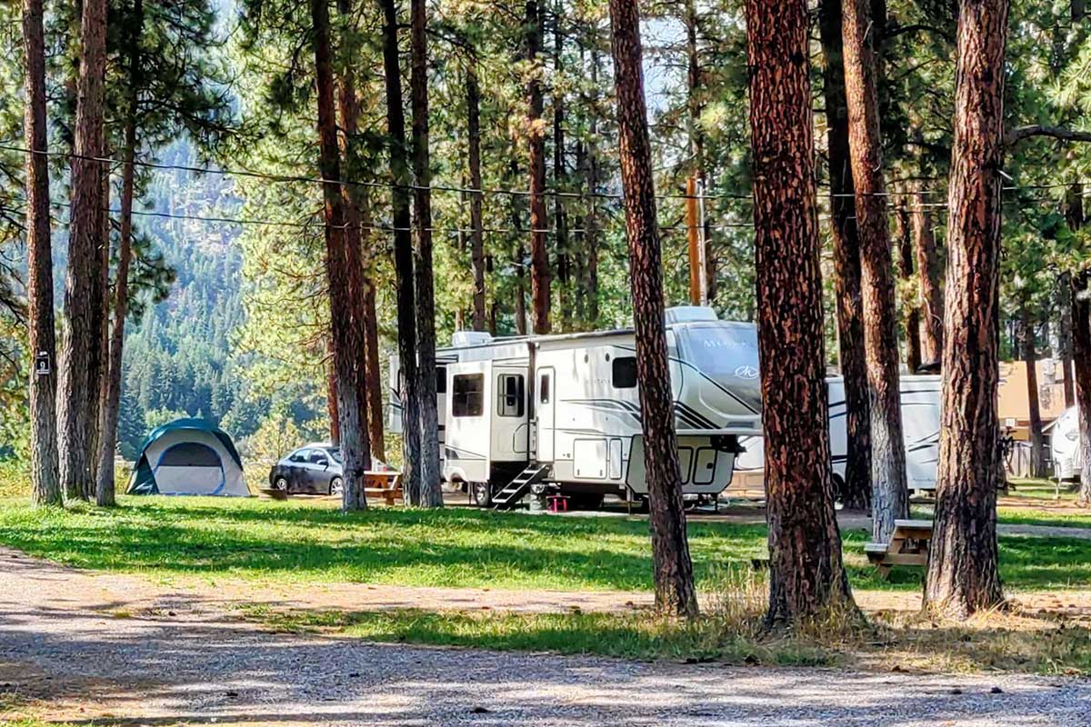 Rv-Park-2 Rv Park 2 - River Edge Resort &Amp; Steakhouse